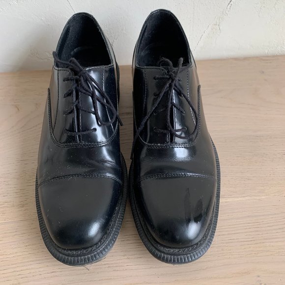 dr martens patent leather